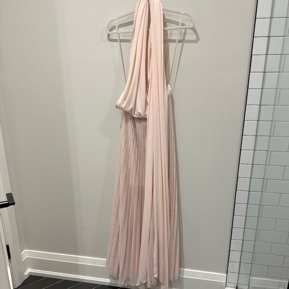 Never worn multi tie light pink pleated gown - Picture 4 of 5